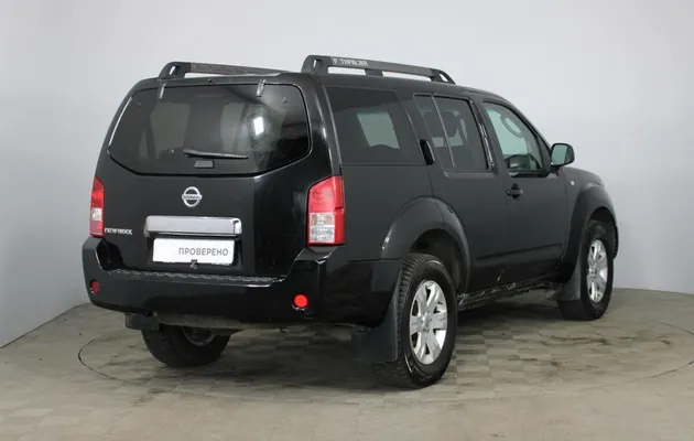 Nissan Pathfinder, фото №2