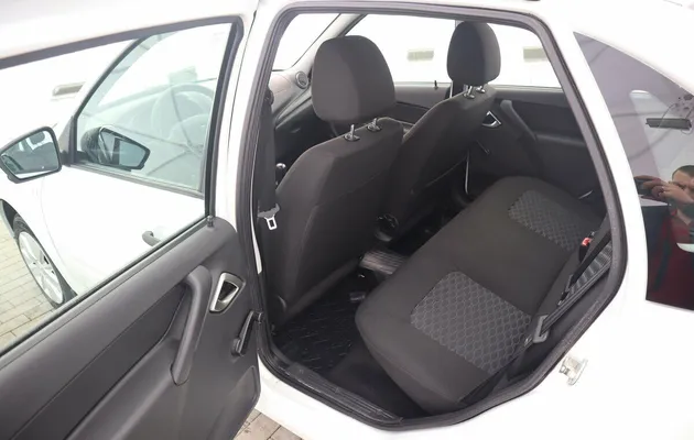 LADA (ВАЗ) Granta I Рестайлинг, фото №6