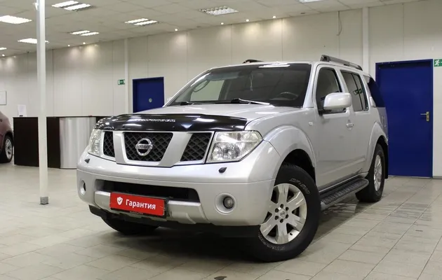 Nissan Pathfinder III, фото №3