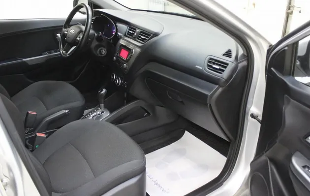 Kia Rio III, фото №6