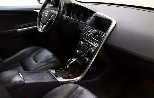 Volvo XC60, фото №9