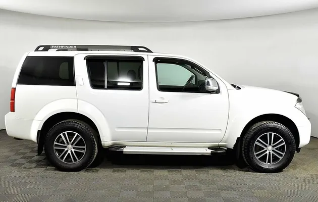 Nissan Pathfinder III, фото №5