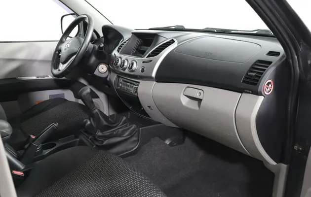 Mitsubishi L200, фото №4