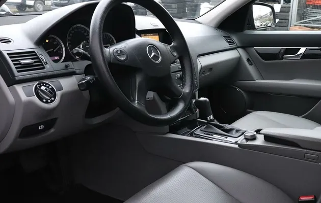 Mercedes-Benz C-klasse, фото №16