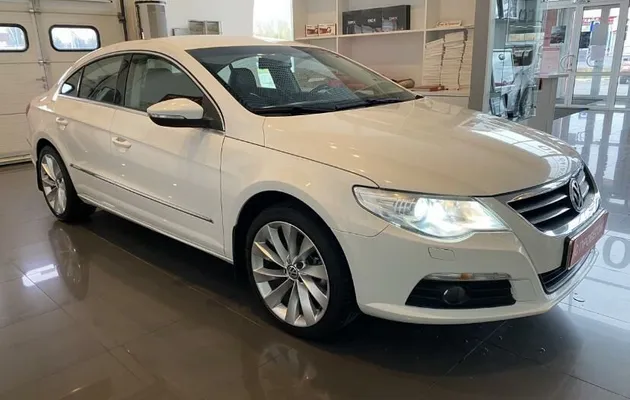 Volkswagen Passat CC, фото №1