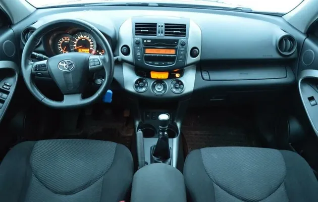 Toyota Rav 4, фото №3