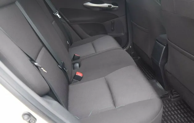 Toyota auris i рестайлинг, фото №14