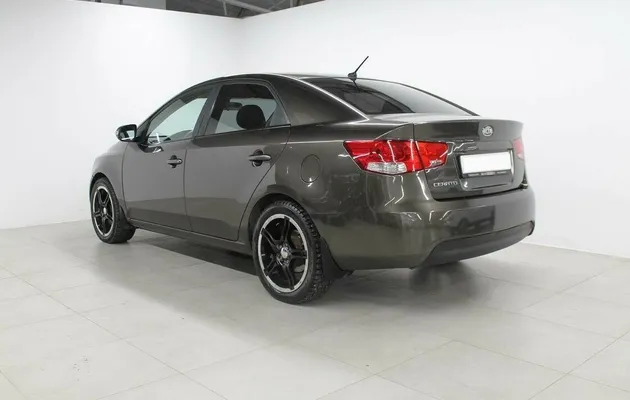 Kia Cerato 5-speed II, фото №4