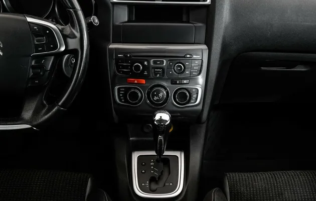 Citroen C4, фото №9