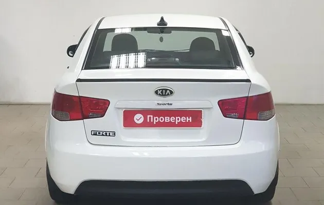 Kia Cerato II, фото №5