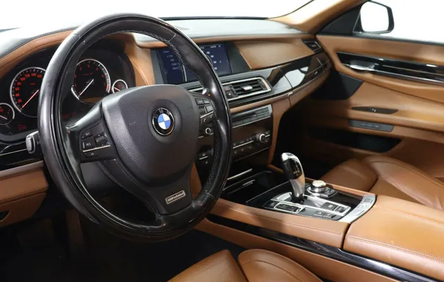 BMW 7 серия, фото №11