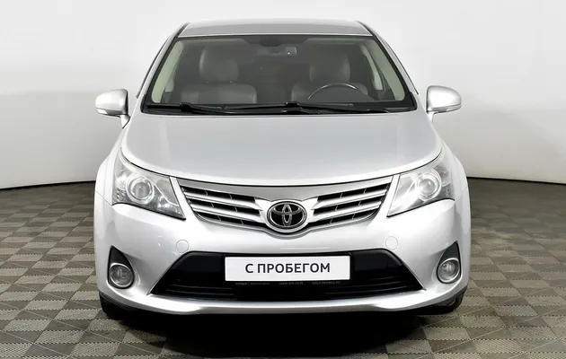 Toyota Avensis, фото №1
