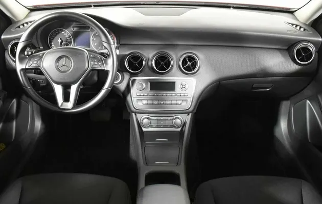 Mercedes-Benz A-Класс 180 III (W176), фото №6