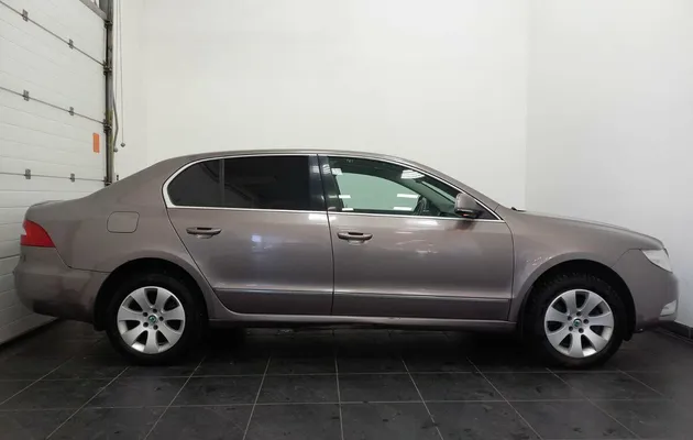 Skoda Superb II, фото №2