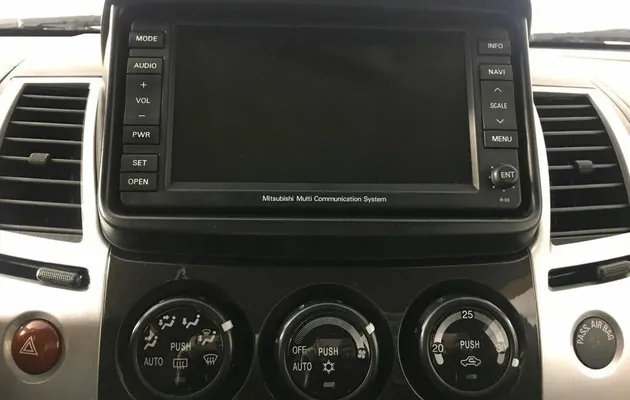 Mitsubishi pajero sport ii, фото №11