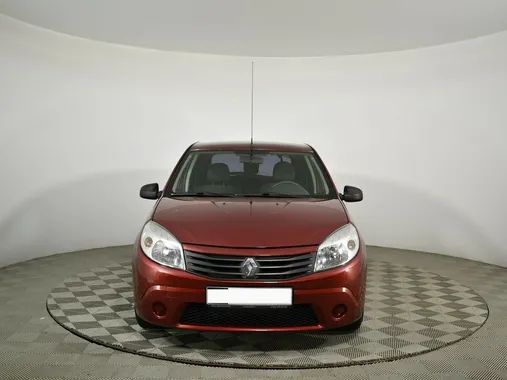 Renault SANDERO