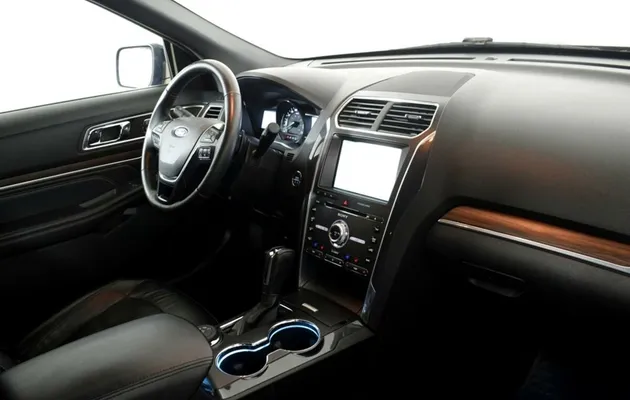 Ford Explorer, фото №10