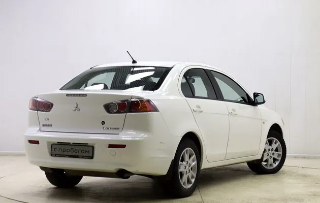 Mitsubishi Lancer, фото №2