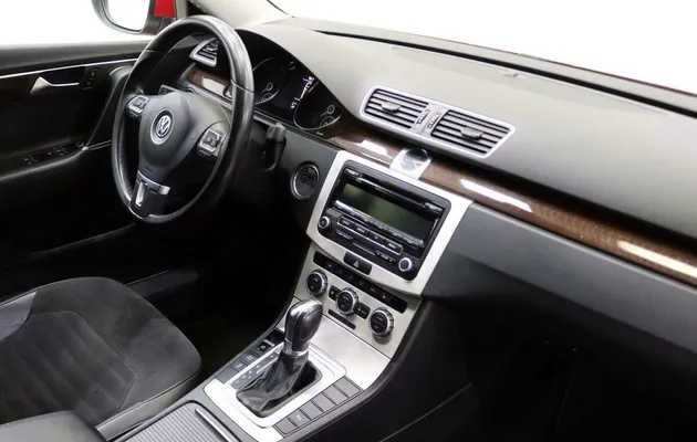 Volkswagen Passat, фото №8