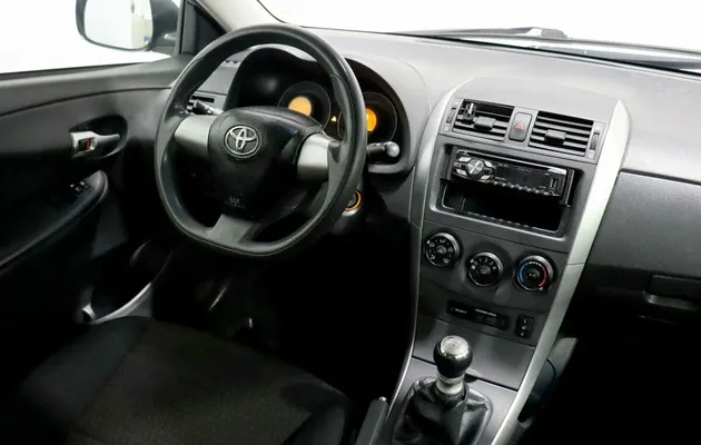 Toyota Corolla X (E140, E150) Рестайлинг, фото №5