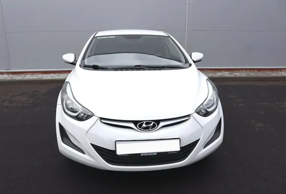 Hyundai ELANTRA