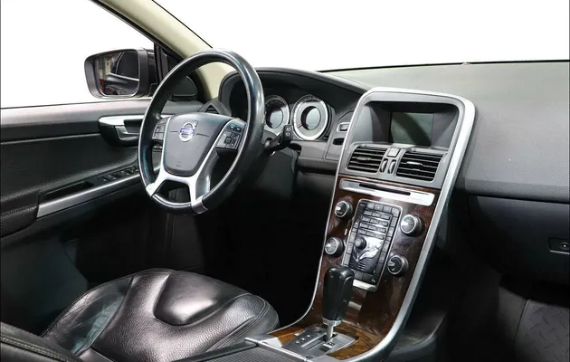 Volvo XC60, фото №10
