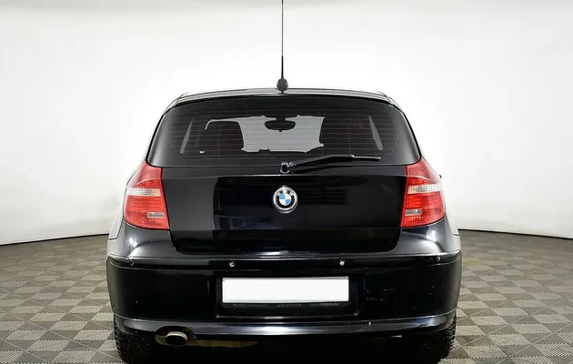 BMW 1 серии 118i I (E81/E82/E87/E88) Рестайлинг, фото №3