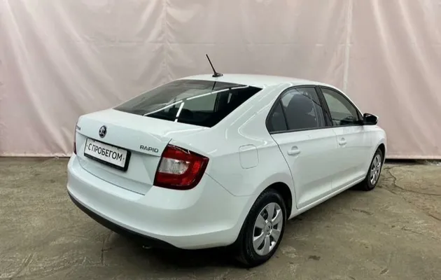 Skoda Rapid, фото №2