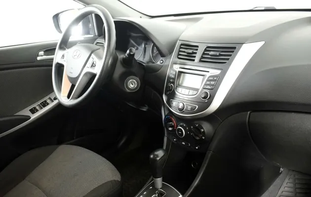 Hyundai Solaris, фото №9