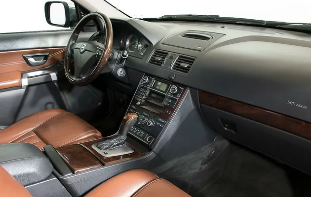 Volvo XC90, фото №12