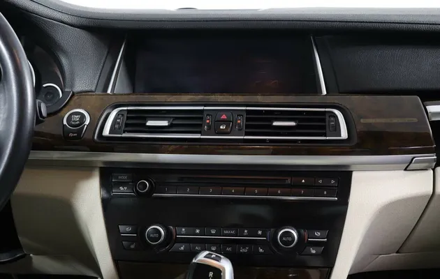 BMW 7 серия, фото №11