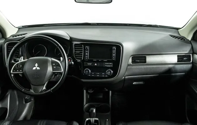 Mitsubishi Outlander, фото №6