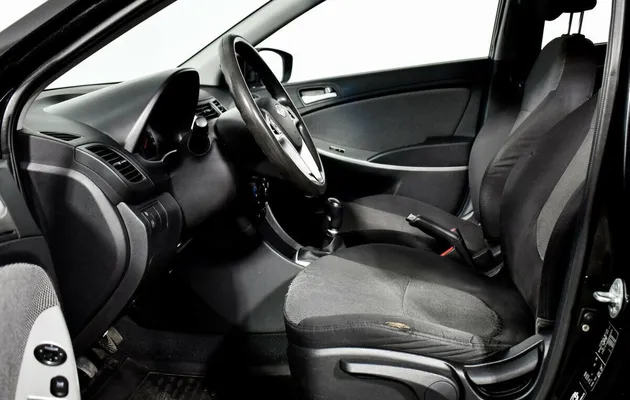  Hyundai Solaris, фото №6