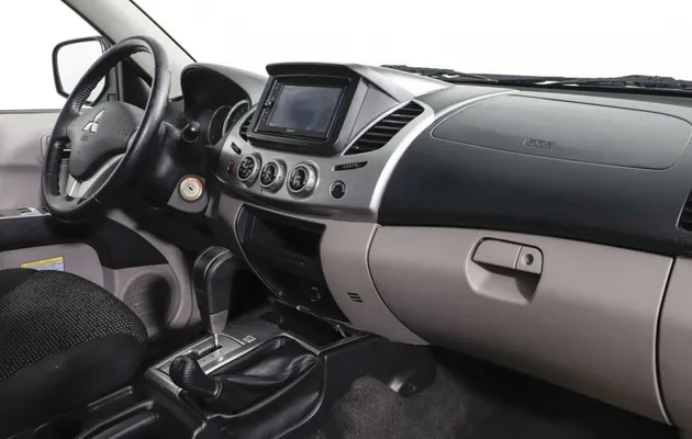 Mitsubishi L200, фото №4