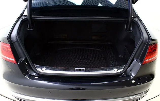 Audi A8, фото №14