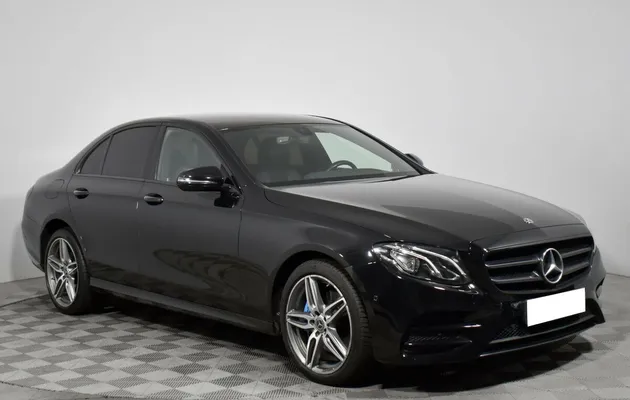 Mercedes-Benz E, фото №3