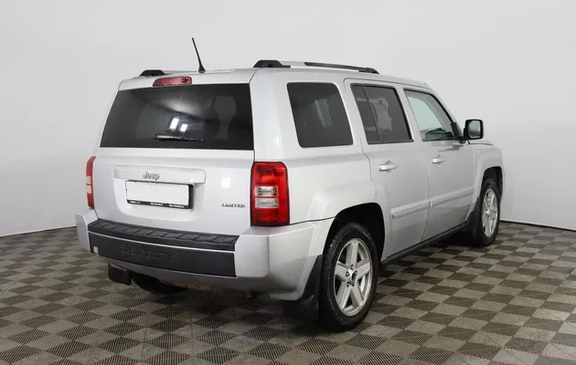 Jeep Liberty (Patriot), фото №3