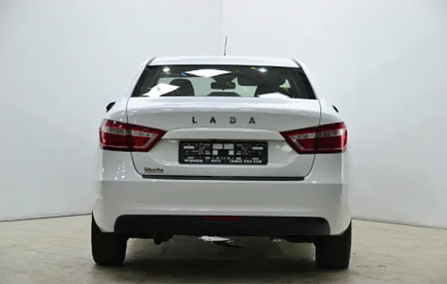 LADA Vesta, фото №3