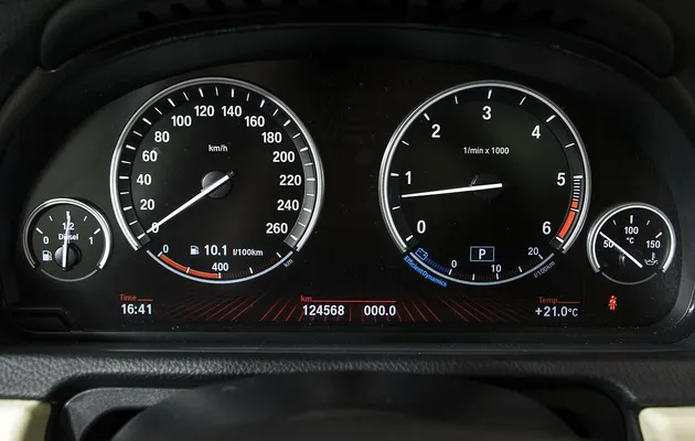 BMW 5 серия, фото №11