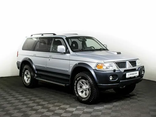 Mitsubishi Pajero Sport