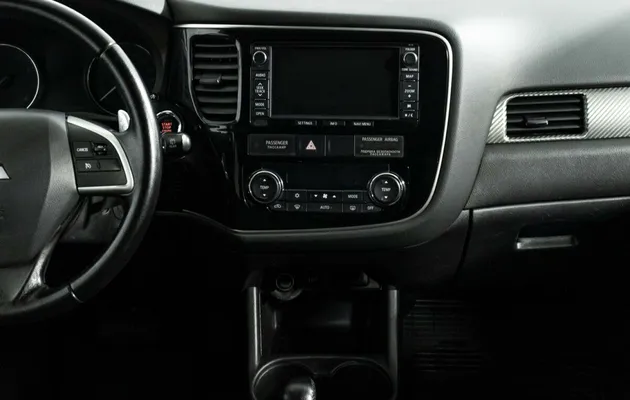 Mitsubishi Outlander, фото №8