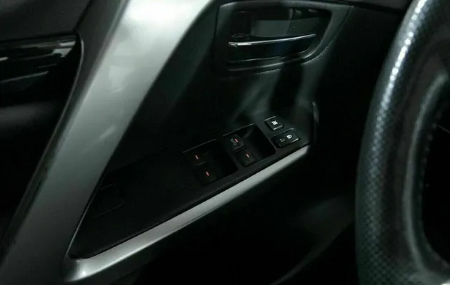Mitsubishi pajero sport, фото №13