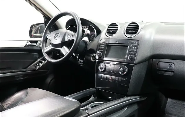 Mercedes-Benz M-klasse, фото №13