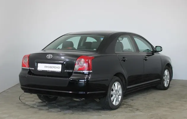Toyota Avensis, фото №2