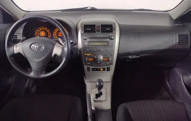 Toyota Corolla AMT X (E140, E150), фото №5