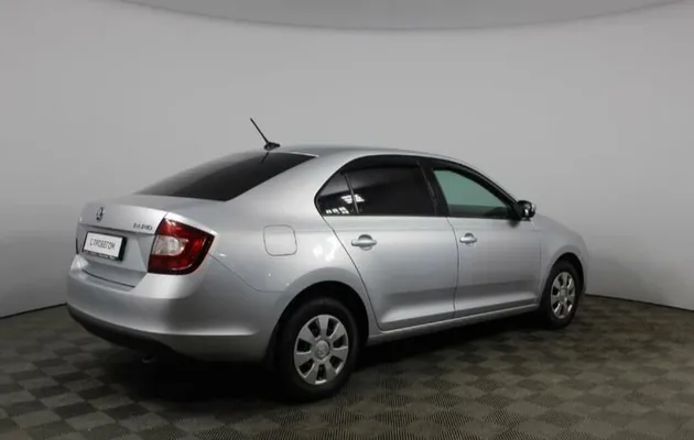Skoda Rapid, фото №4